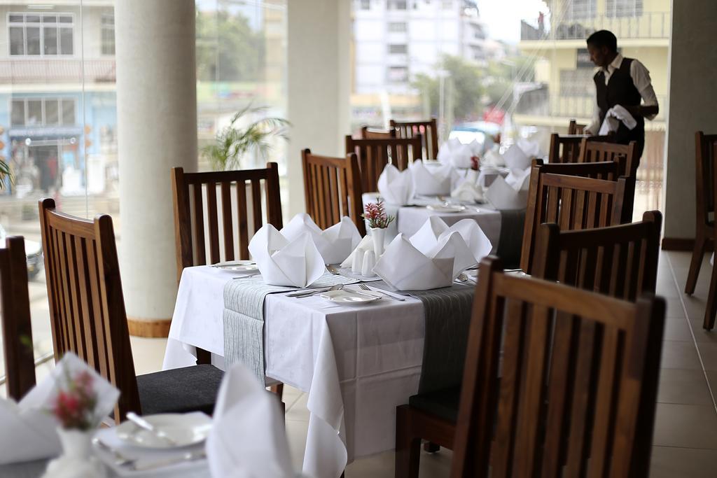 Venus Premier Hotel Arusha Exteriör bild