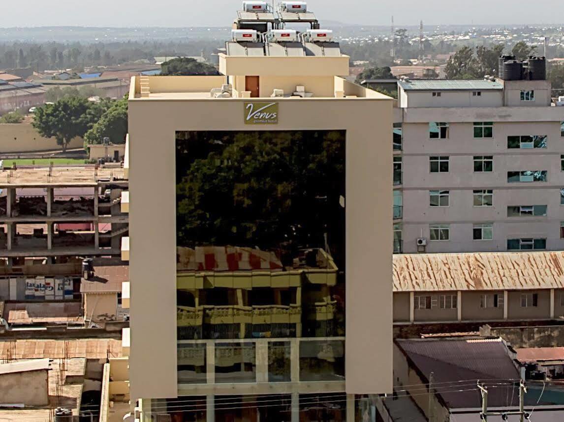Venus Premier Hotel Arusha Exteriör bild