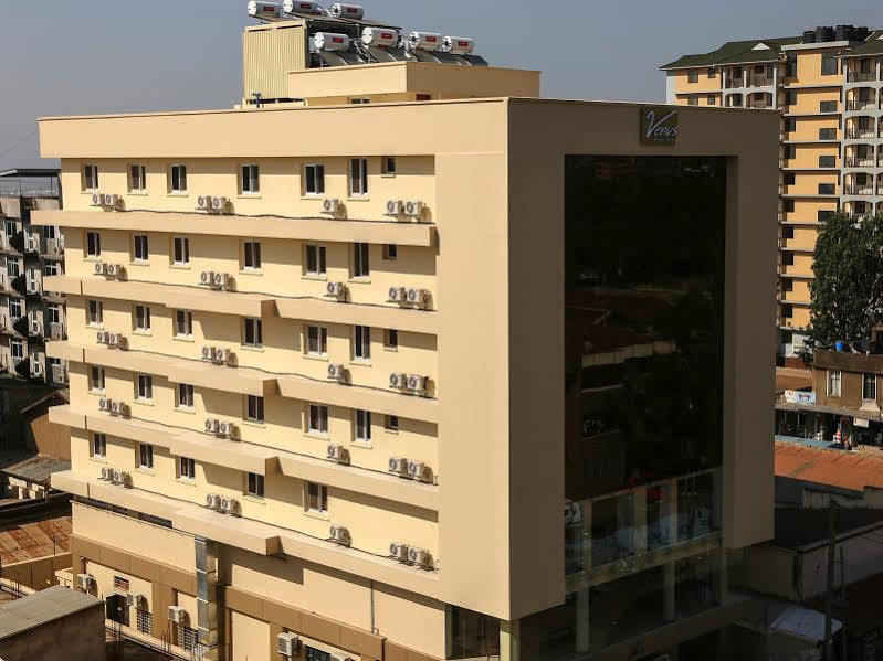 Venus Premier Hotel Arusha Exteriör bild